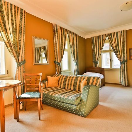 U Schnellu Hotel Praha Bagian luar foto