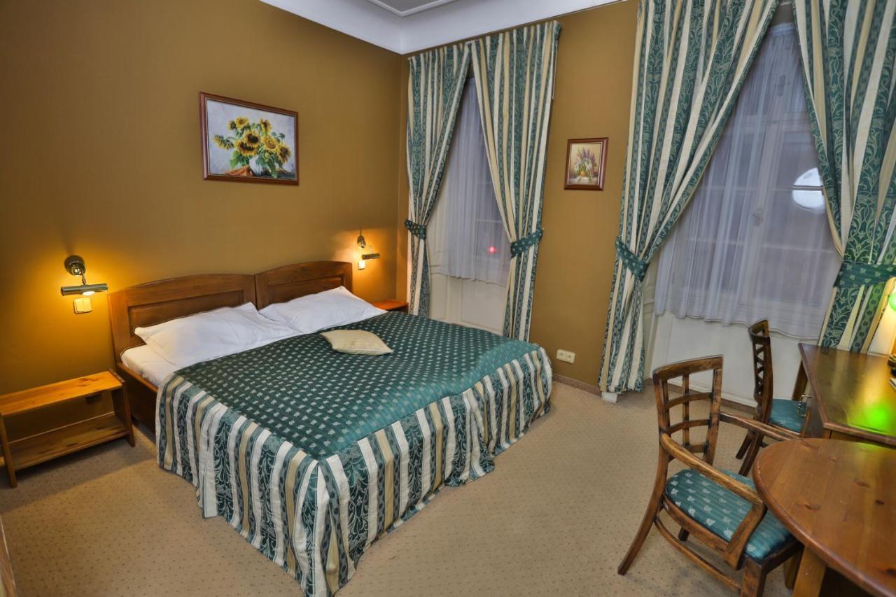 U Schnellu Hotel Praha Bagian luar foto