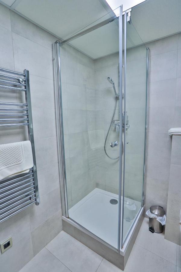 U Schnellu Hotel Praha Bagian luar foto