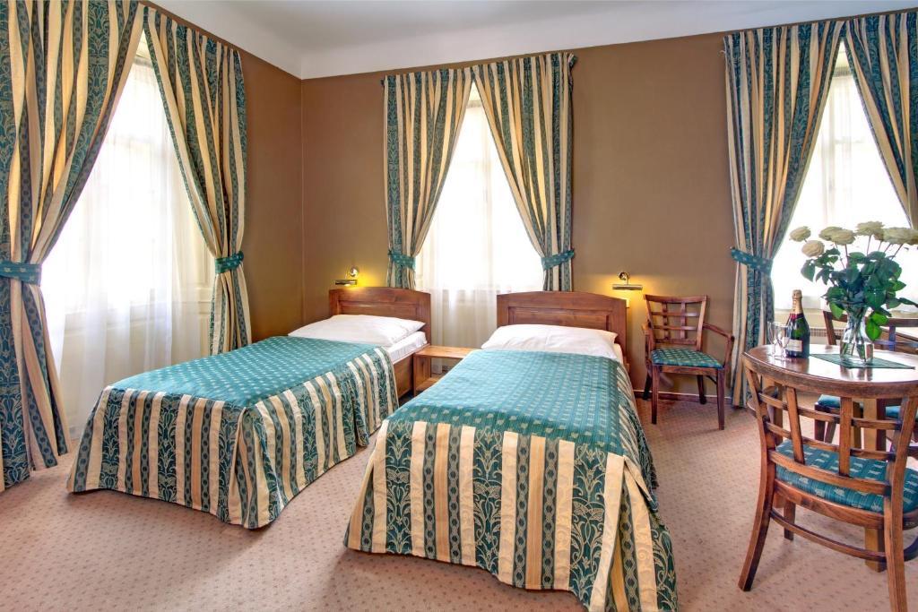 U Schnellu Hotel Praha Bagian luar foto