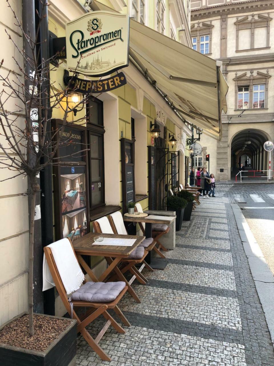 U Schnellu Hotel Praha Bagian luar foto