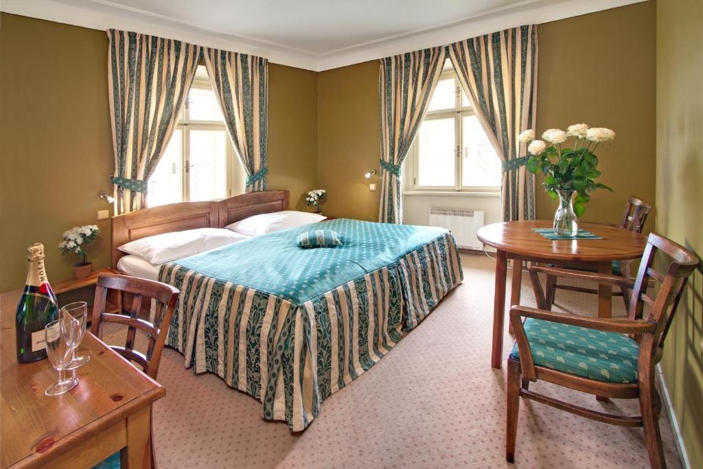 U Schnellu Hotel Praha Bagian luar foto